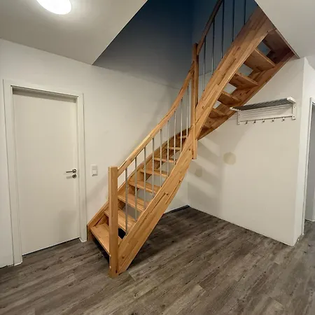 Wunderschoene Maisonette In Leipzig 2 U 3 Og Links 아파트